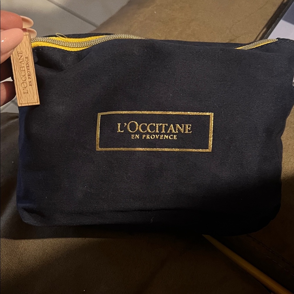 L'OCCITANE travel  Toiletry Bag